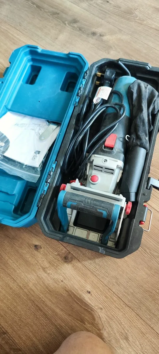 Erbauer EBJ860 860W Electric Biscuit Jointer. - Image 1