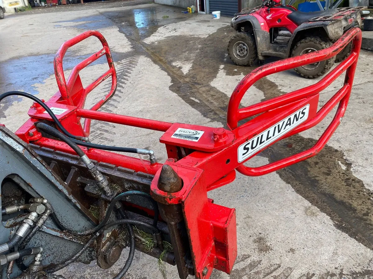 Sullivans bale stacker - Image 4