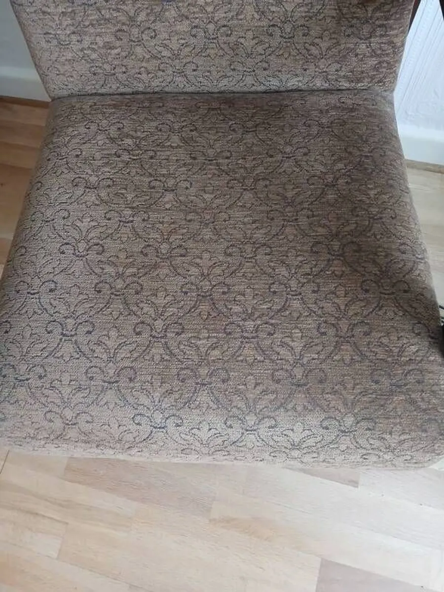 Matching armchairs excellent condition. - Image 1