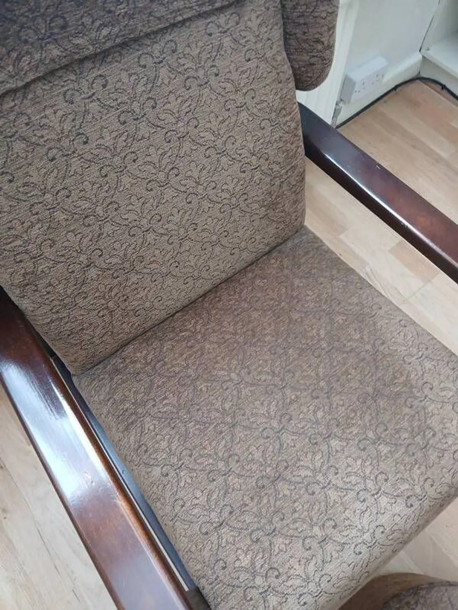 Matching armchairs excellent condition. - Image 4
