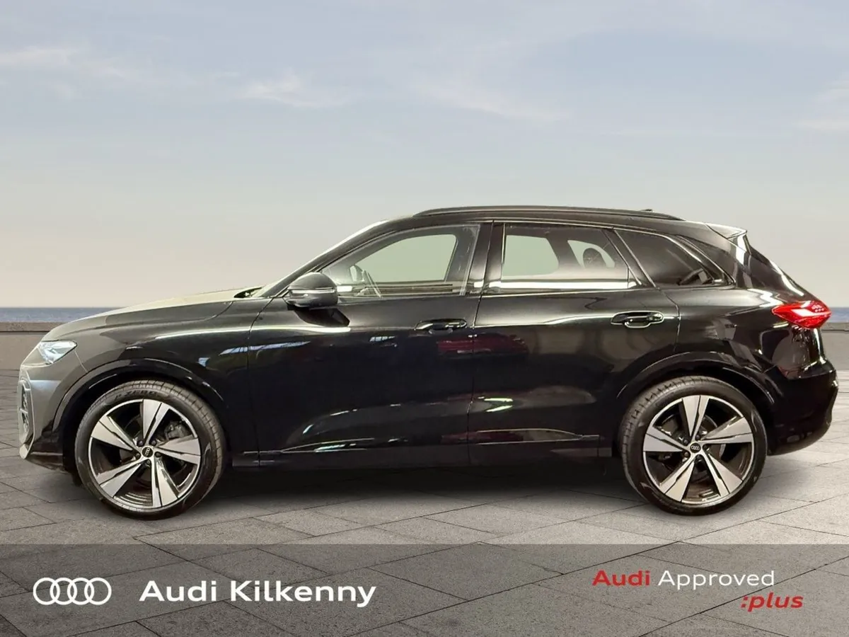 Audi Q5 Under Offer New Model 40 TDI Quattro S-li - Image 4