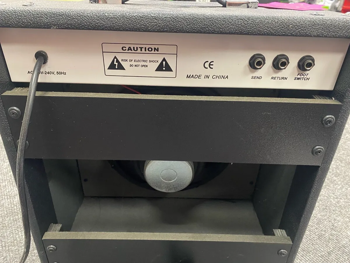 Freshman GA30A Guitar Amplifier - Image 3
