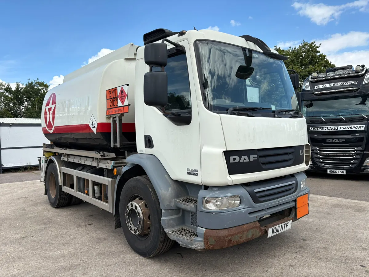 DAF LF 12500 LITRE FUEL TANKER - Image 3