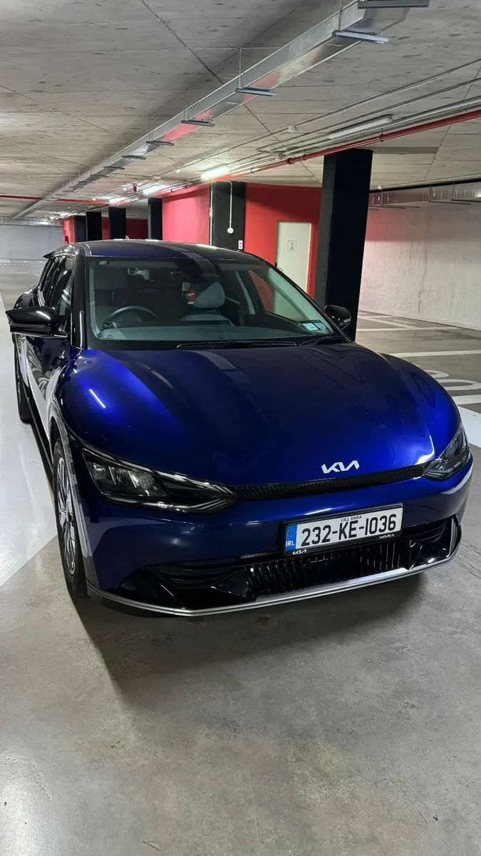 Kia EV6 2023 - Image 4