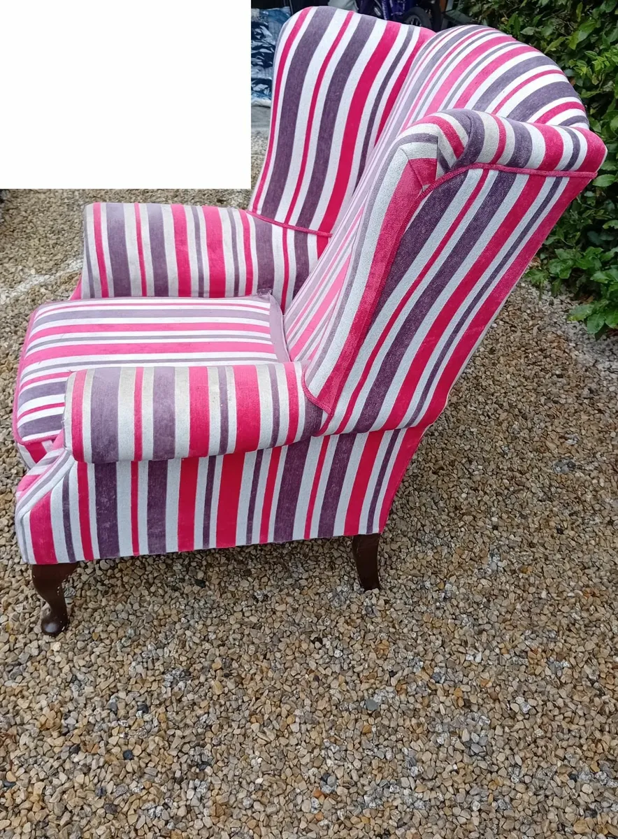 Armchair - Image 2