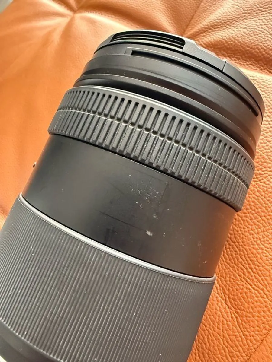Samyang 35-150mm F2-2.8 FE Sony (similar to Tamron 35-150mm) - Image 4