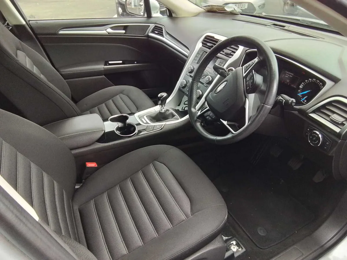 Ford Mondeo 2017 For Auction!! - Image 4
