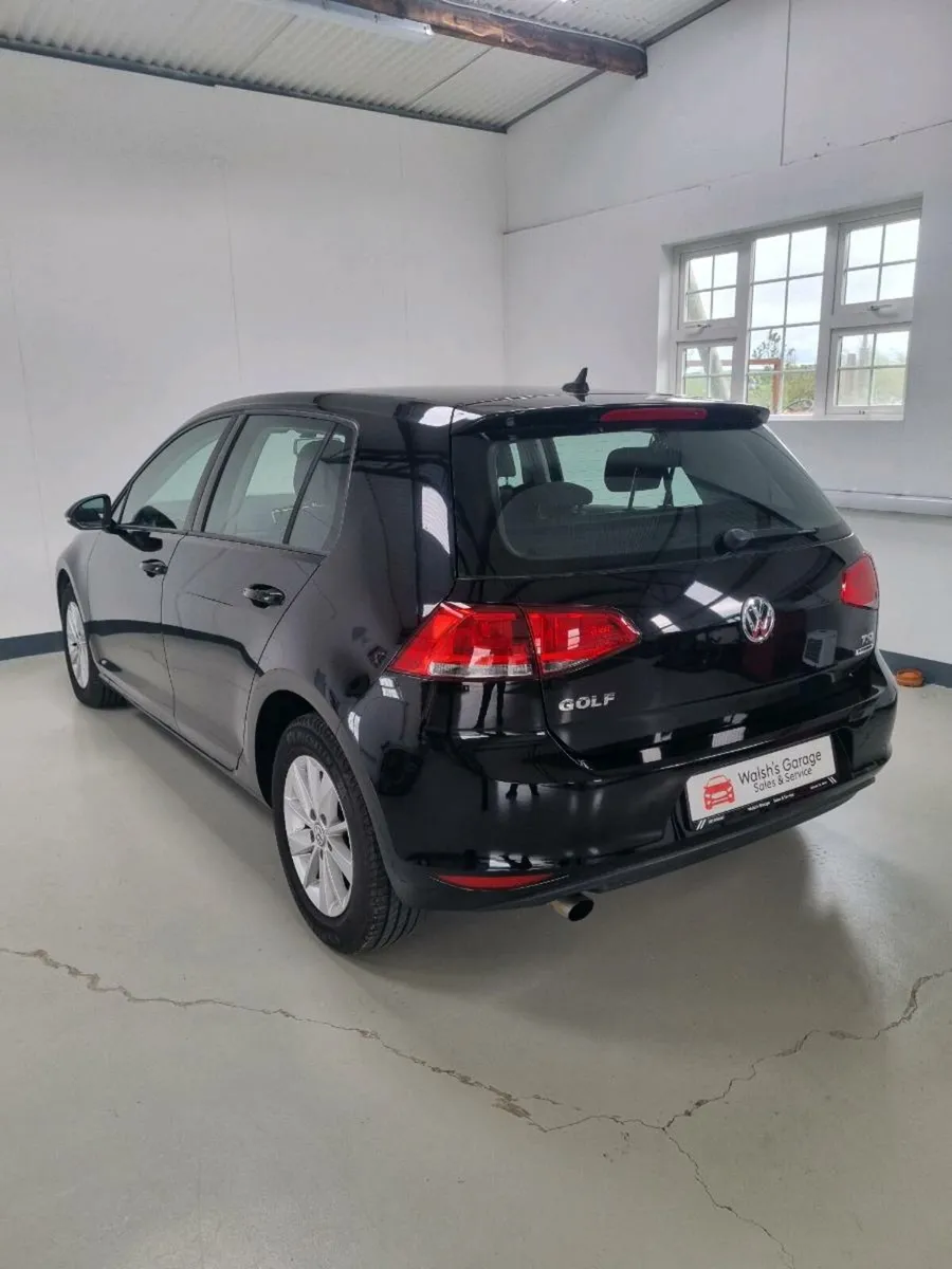 Volkswagen Golf 1.2 petrol Automatic 2016 - Image 2