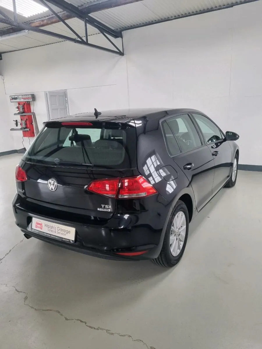 Volkswagen Golf 1.2 petrol Automatic 2016 - Image 4