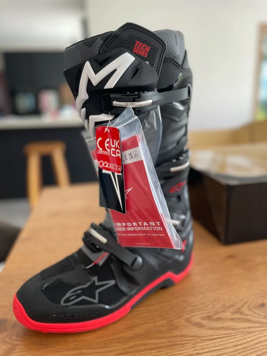 Alpinestars Tech 7 Boots - Image 3