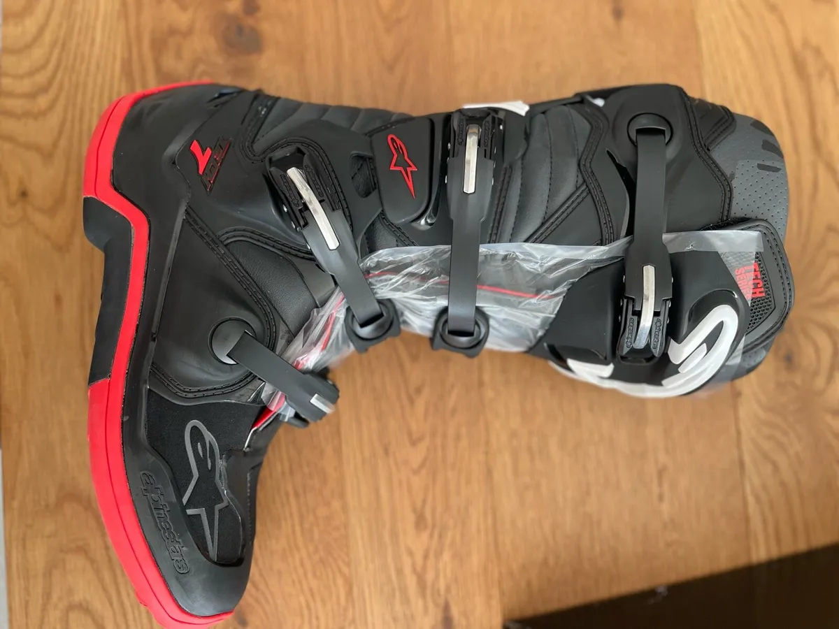 Alpinestars Tech 7 Boots - Image 4