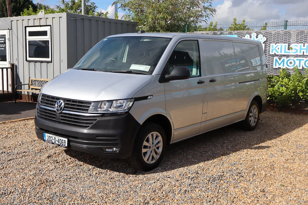 Volkswagen Transporter 4 Motion AC LWB 2020 - Image 3