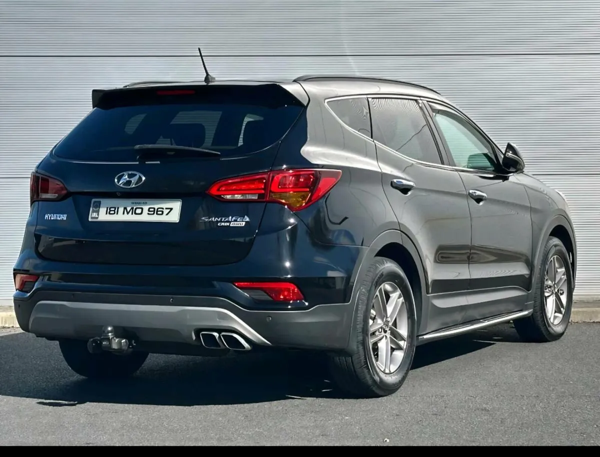 Hyundai Santa Fe - Image 2