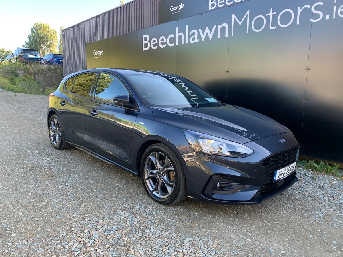 FORD FOCUS 1.5 TDCI 120 PS ST LINE AUTO 5DR - Image 1
