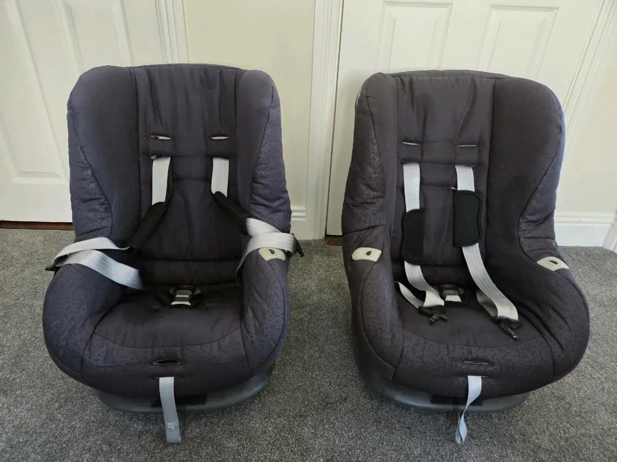 Britax Romer Car Seat - Image 1