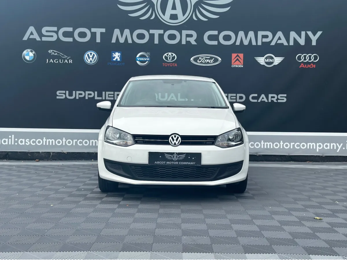 Volkswagen Polo Automatic - Image 4