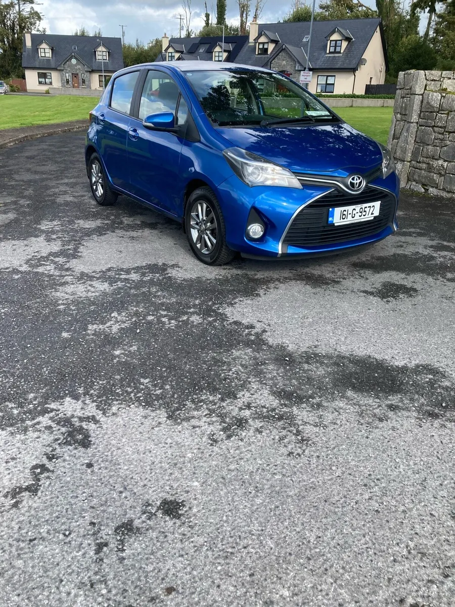 Toyota YARIS 1.3 - Image 2
