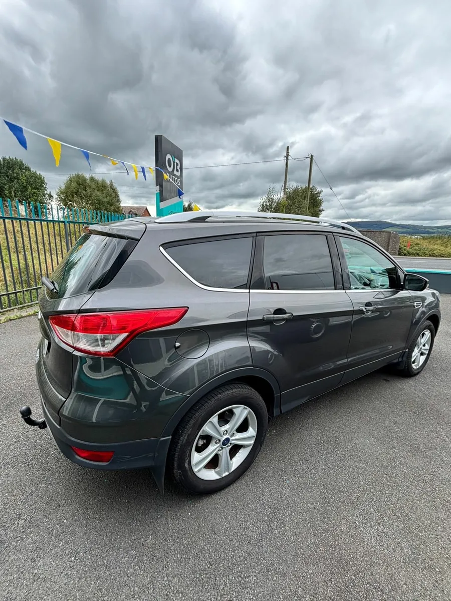 Ford Kuga 2016 - Image 4
