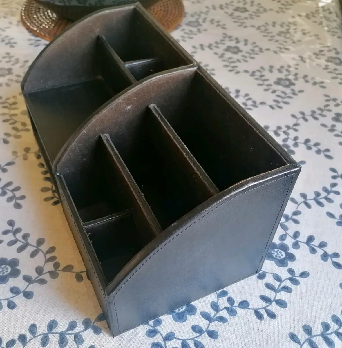 Desk Stationary Organiser - Image 1
