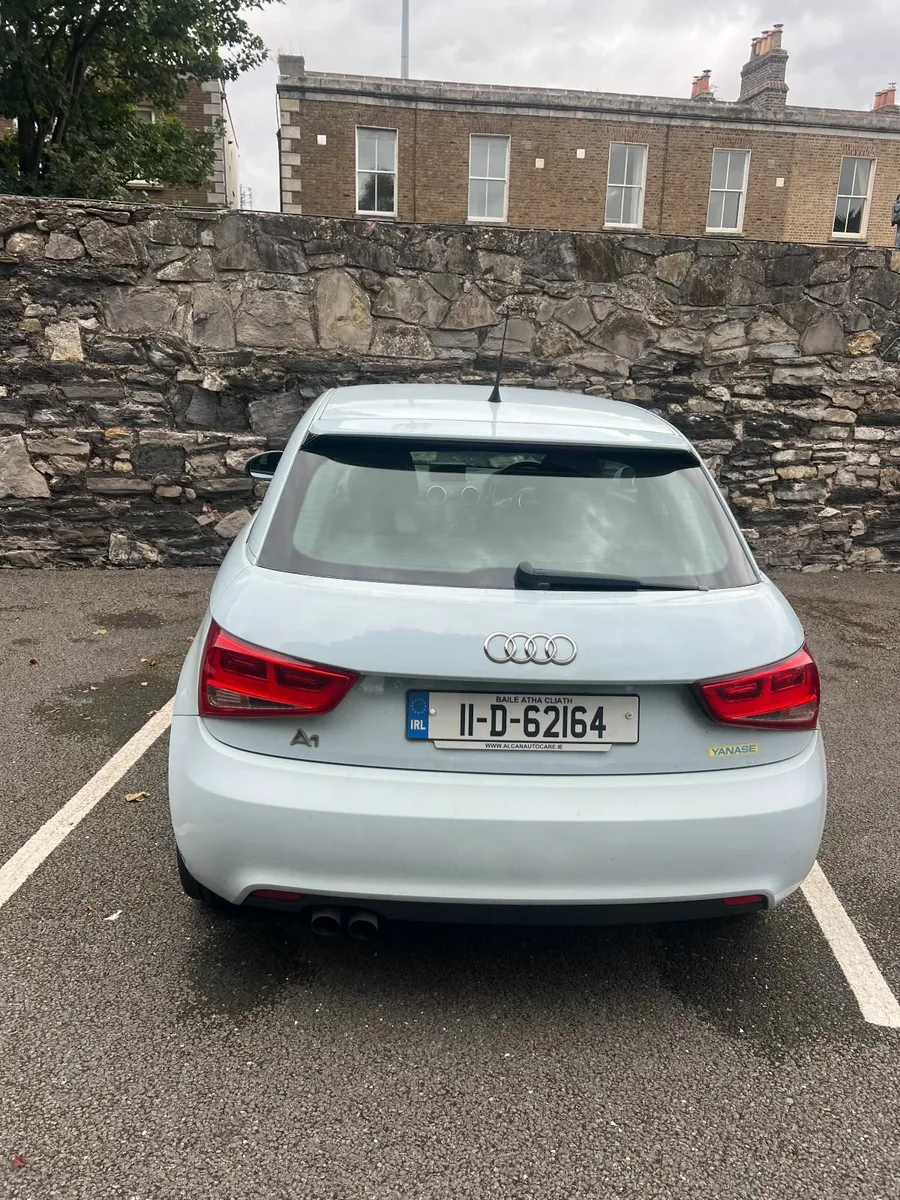 Audi A1 2011 - Image 4