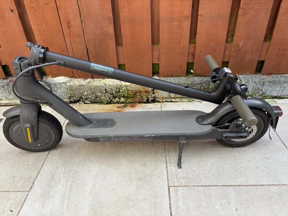 Xiaomi E-Scooter - Image 2