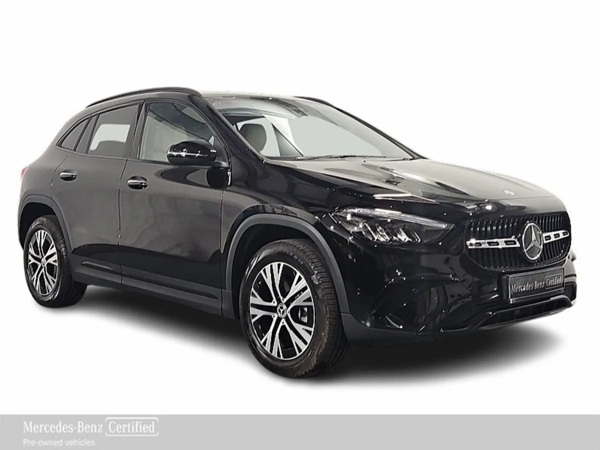 Mercedes-Benz GLA 200D Progressive With Nightpack - Image 3