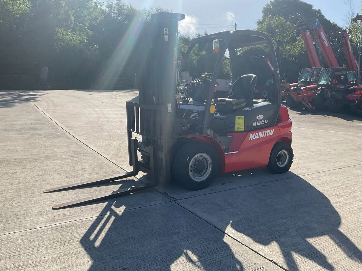 Manitou  MI 25D Counterbalance Forklift - Image 2