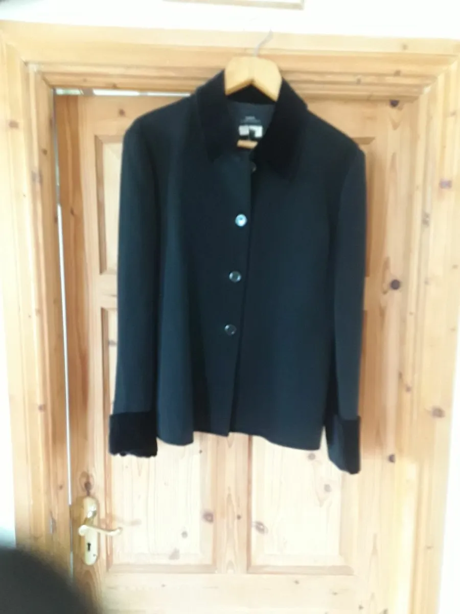 Brand new ladies jacket Black by Zara size 42 - Image 4