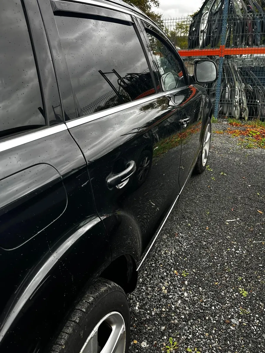 Audi q7 Crewcab - Image 4