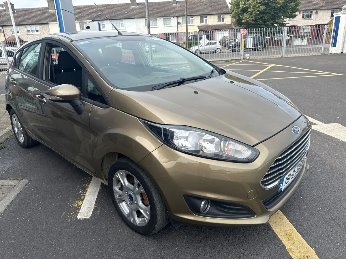 Ford Fiesta 2015 For Auction!! - Image 1