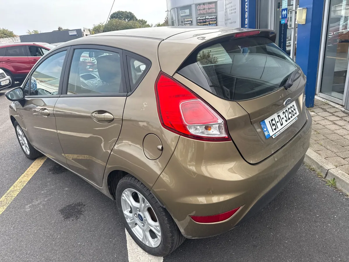 Ford Fiesta 2015 For Auction!! - Image 3