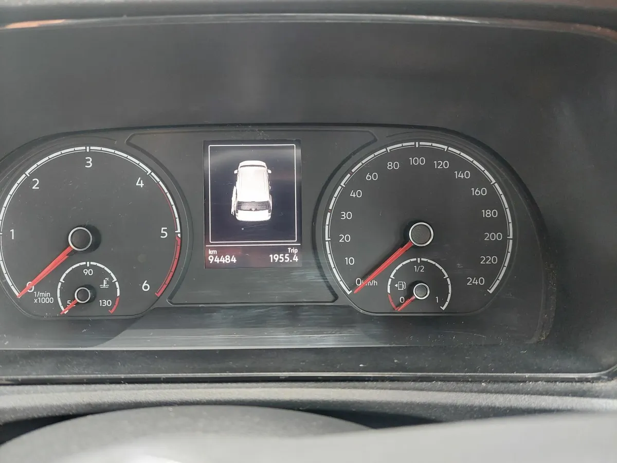Volkswagen Caddy 2023 - Image 2