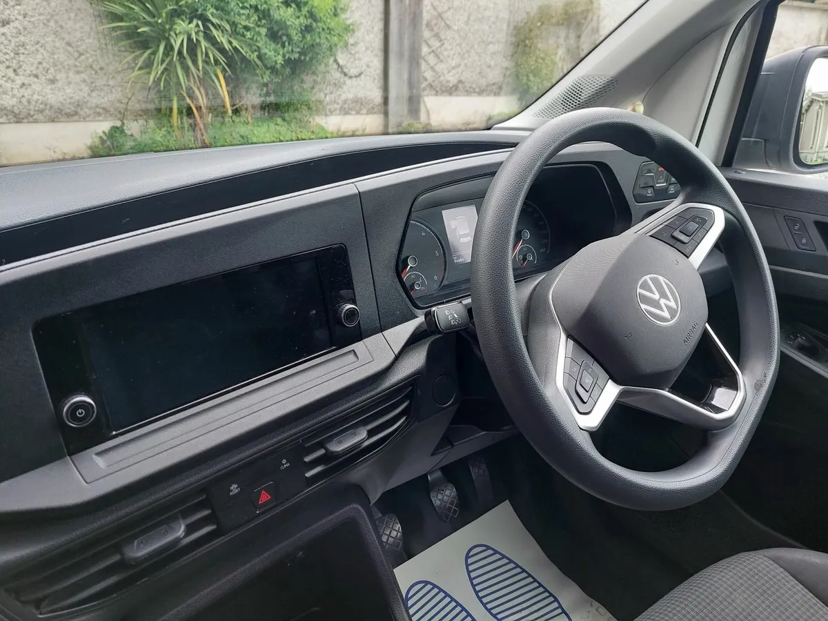 Volkswagen Caddy 2023 - Image 3