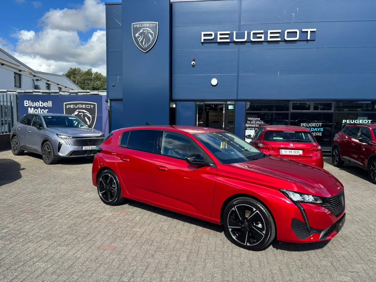 2025 Peugeot 308 eAllure 54kwh - Image 2