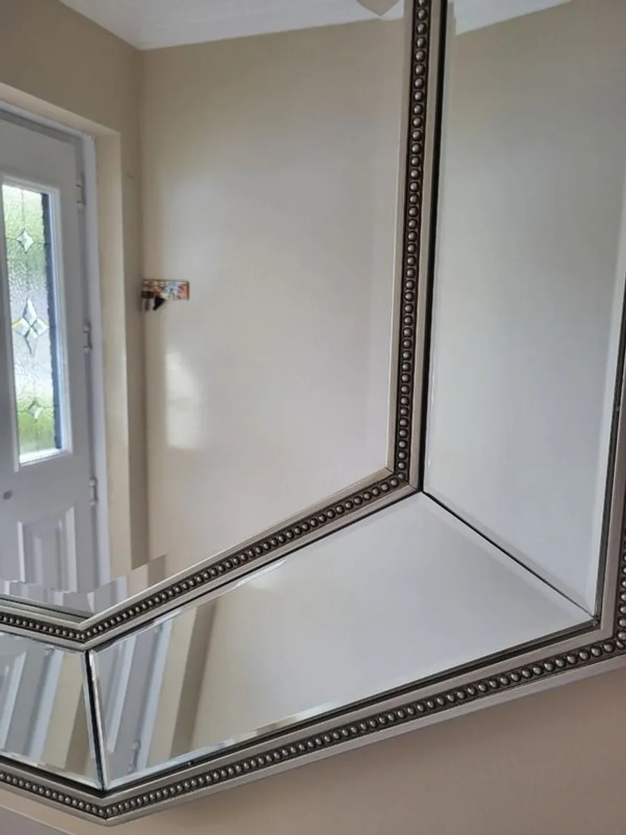Mirror - Image 2