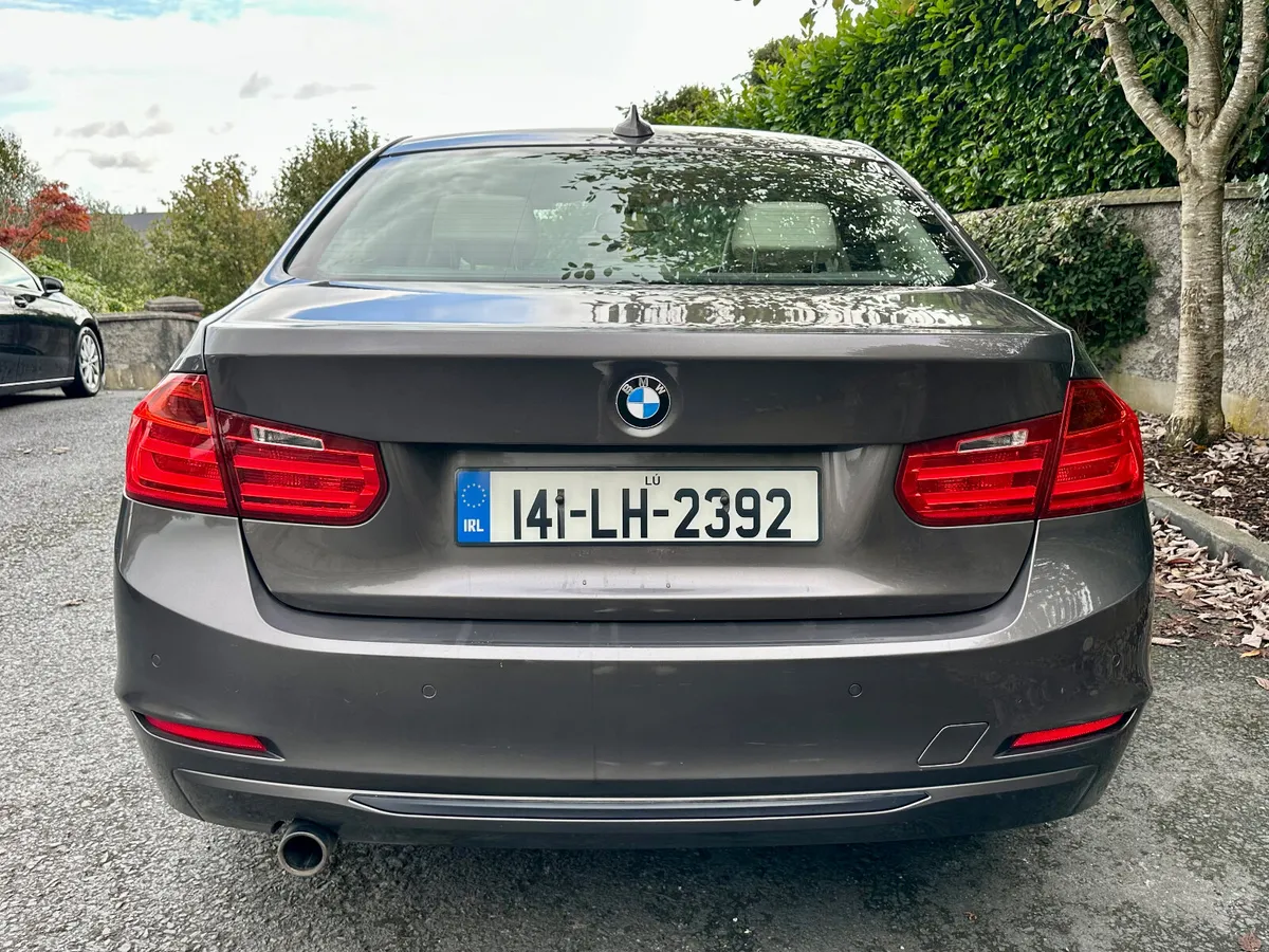 BMW 3-Series 2014 318 F30 D Sport 4DR - Image 4