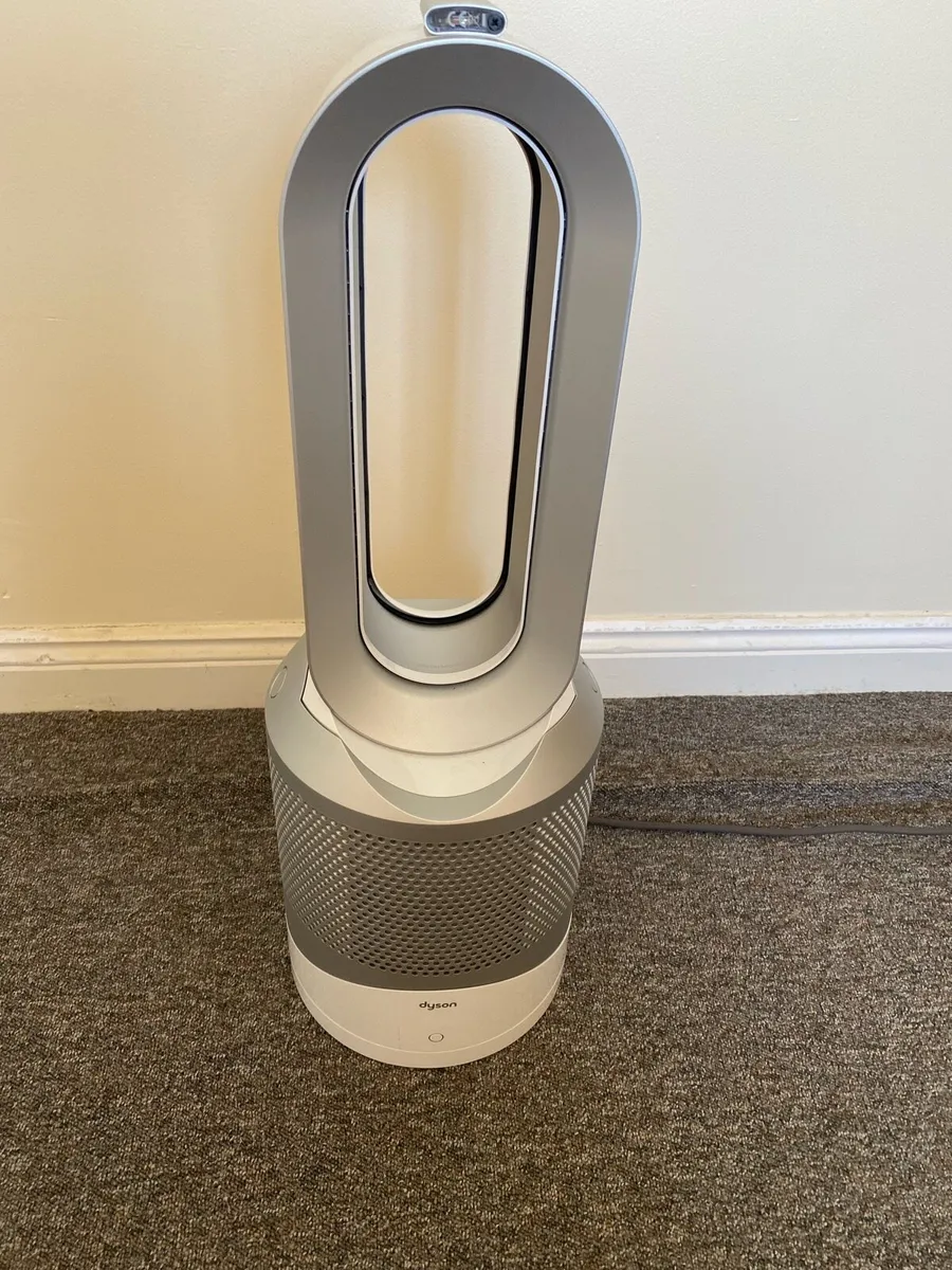 Dyson - Image 1