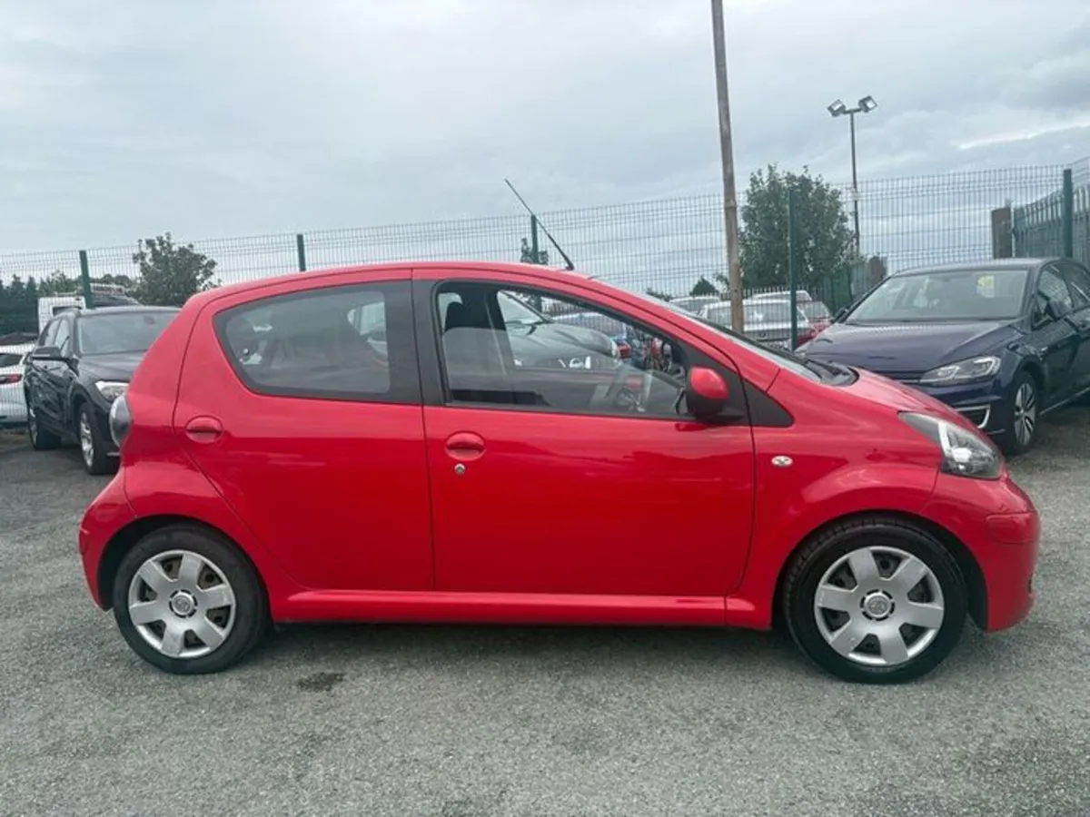 2011 Toyota Aygo 1.0L Petrol New NCT 07/2026 - Image 2