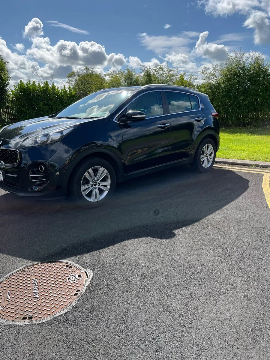 Kia sportage 182 1.7 crdi platinum model €13500 - Image 1