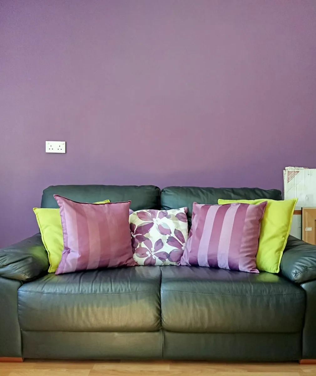 Couches - Image 4