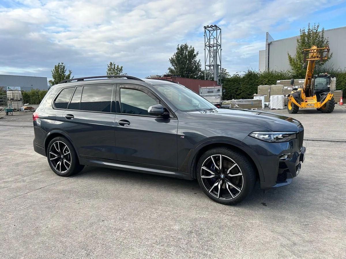 BMW x7 - Image 1