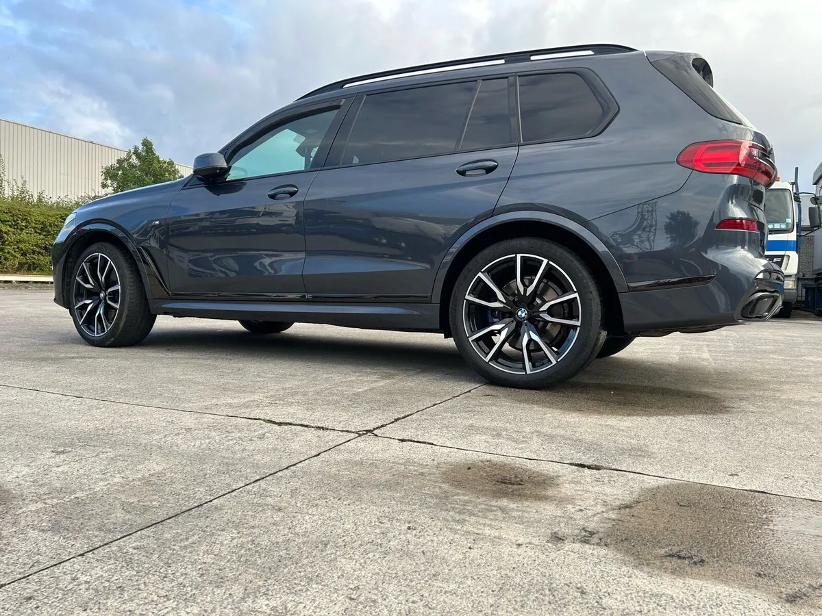 BMW x7 - Image 4