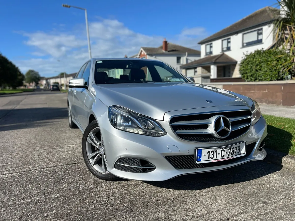 Mercedes Benz E220 CDI - Image 2