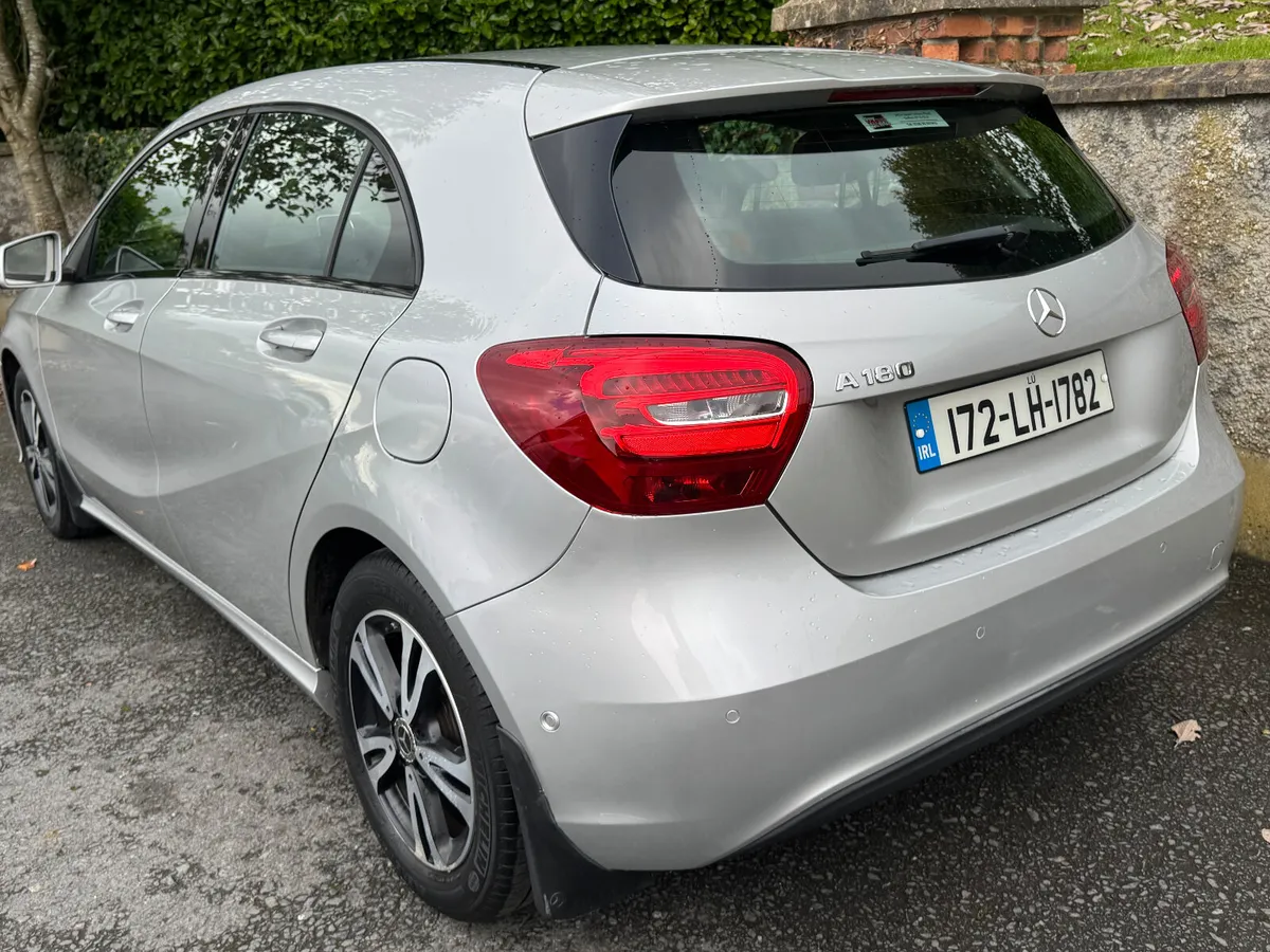 Mercedes-Benz A-Class A180 Style 1.6L 2017 - Image 3