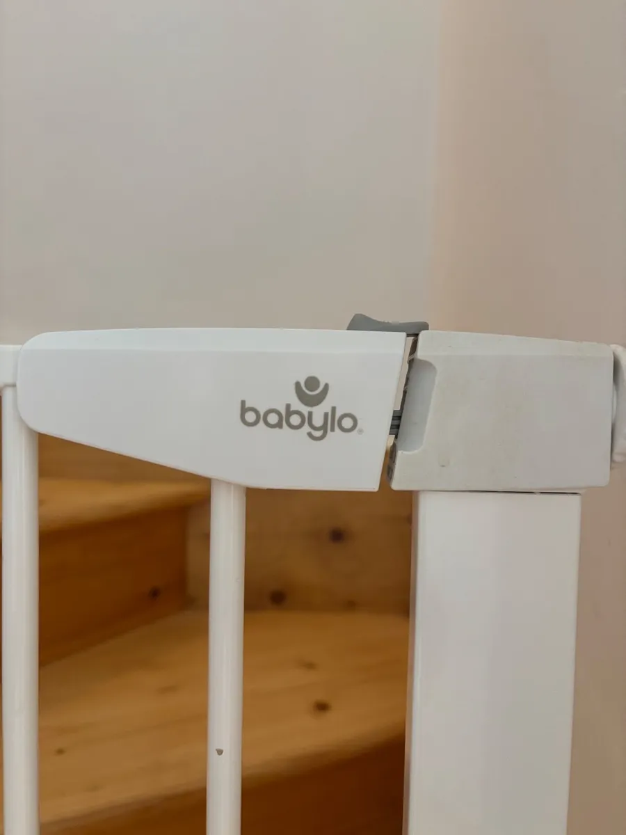 Baby gate - Image 2