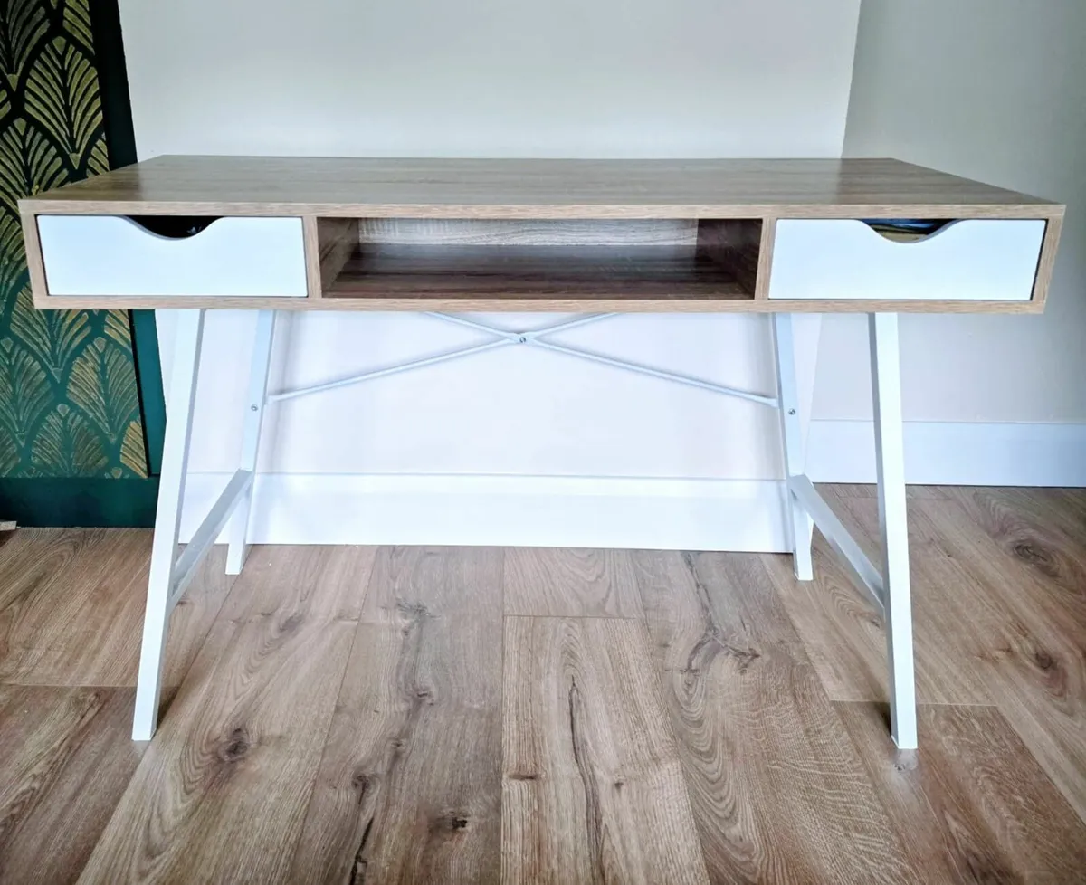 Desk - Image 1