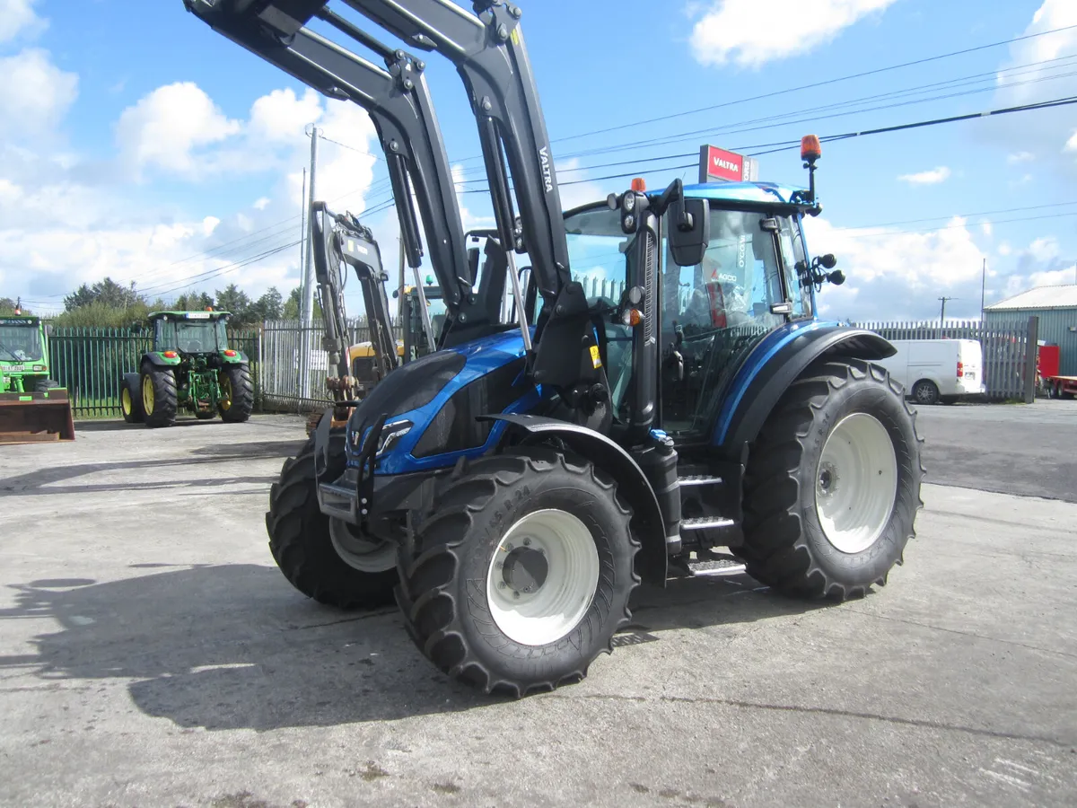 VALTRA G115 120HP - Image 1