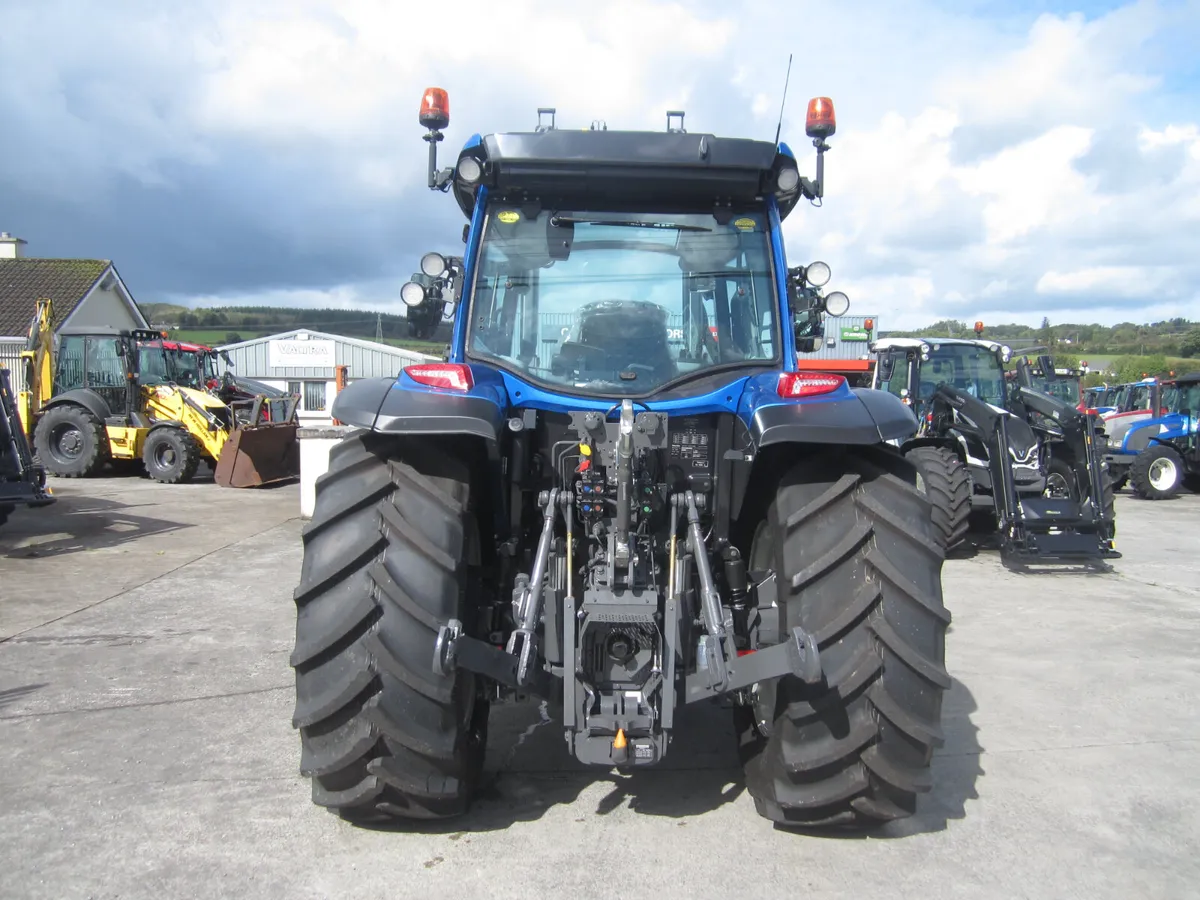 VALTRA G115 120HP - Image 3