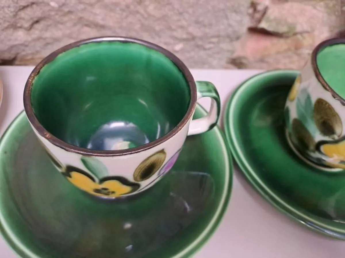 2 In the Mood teacups and saucers - Image 2