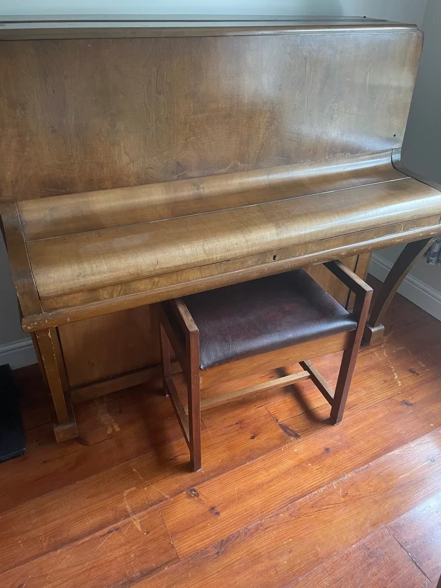 Piano - Image 4